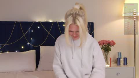 Miss Cutie online show from 28, 1, 2025