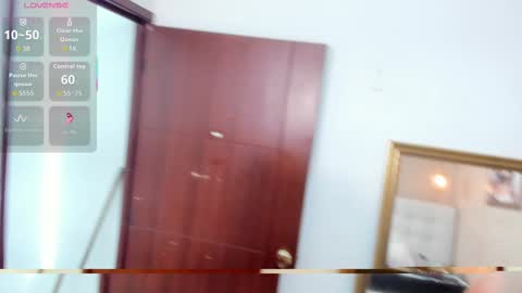 Snapshot of miladiosa chatting on 18, 9, 2025 miladiosa online show from 18, 9, 2025