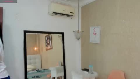 Snapshot of miladiosa chatting on 27, 9, 2025 miladiosa online show from 27, 9, 2025