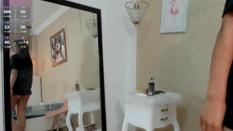 Snapshot of miladiosa chatting on 28, 9, 2025 miladiosa online show from 28, 9, 2025