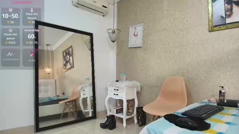 Snapshot of miladiosa chatting on 2, 10, 2025 miladiosa online show from 2, 10, 2025