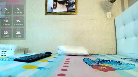 Snapshot of miladiosa chatting on 14, 11, 2025 miladiosa online show from 14, 11, 2025