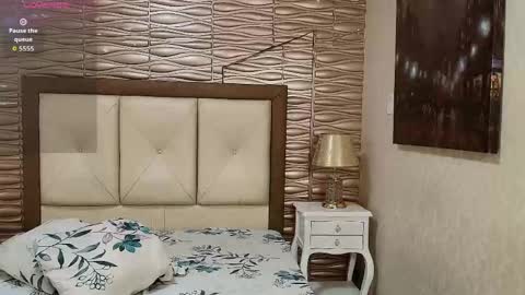 Snapshot of miladiosa chatting on 30, 4, 2026 miladiosa online show from 30, 4, 2026