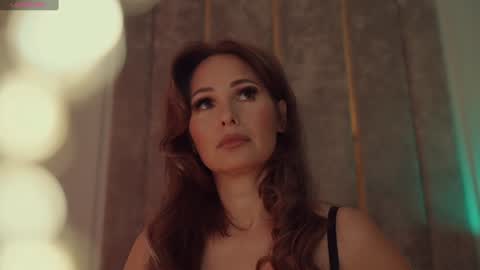        online show from 27, 9, 2025