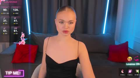 milafink online show from 10, 3, 2025