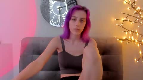 Snapshot of milaglow chatting on 23, 3, 2026 MilaGlow online show from 23, 3, 2026