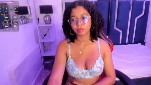 Milenna online show from 5, 10, 2025