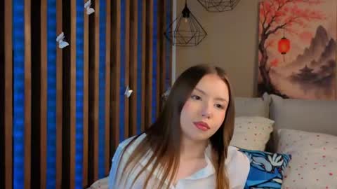 Snapshot of milaice chatting on 12, 6, 2026 Mila online show from 12, 6, 2026
