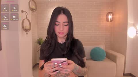 Mila  online show from 14, 5, 2026