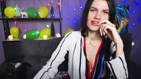 Snapshot of milaloona chatting on 13, 1, 2025 Milaloona online show from 13, 1, 2025