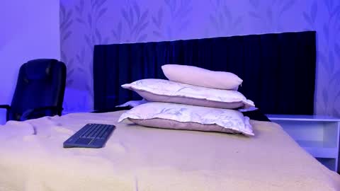 Daphne online show from 27, 2, 2026