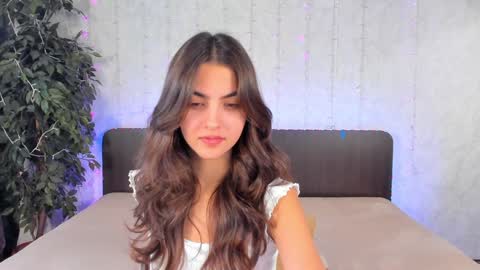 Milana online show from 12, 12, 2024