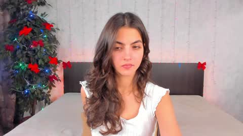 Milana online show from 24, 12, 2024