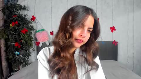 Snapshot of milana_crystal_ chatting on 4, 2, 2026 Milana online show from 4, 2, 2026