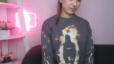 milanaangelas online show from 29, 9, 2025