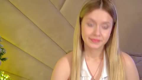 MilanaBalmain online show from 14, 1, 2026