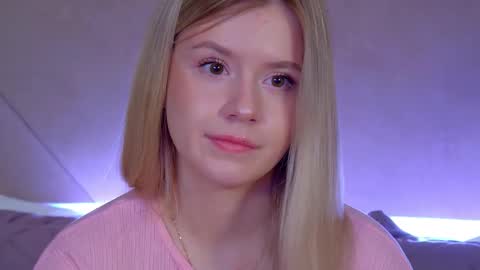 MilanaBalmain online show from 3, 2, 2026