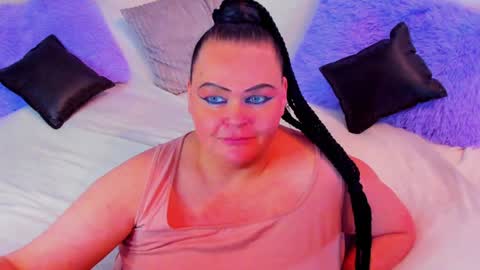 Lana online show from 6, 2, 2025