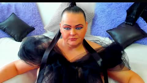 Snapshot of milanabiegert chatting on 5, 6, 2026 Lana online show from 5, 6, 2026