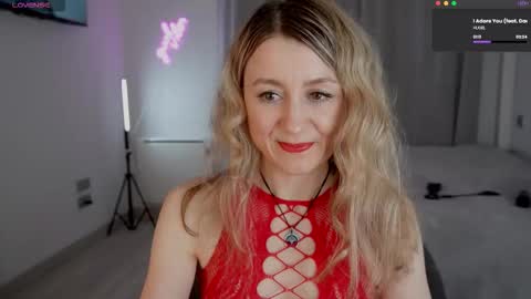 Snapshot of milanacamgirl chatting on 14, 2, 2026 Milana online show from 14, 2, 2026