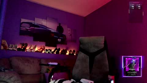 Snapshot of milanapure chatting on 7, 1, 2026 analiMilana online show from 7, 1, 2026