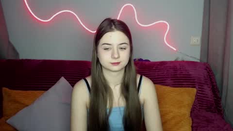 Snapshot of milanaroz chatting on 5, 2, 2026 milanaroz online show from 5, 2, 2026