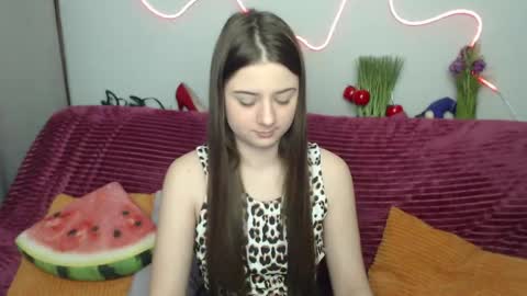 Snapshot of milanaroz chatting on 1, 3, 2026 milanaroz online show from 1, 3, 2026