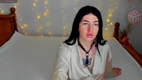 milana online show from 15, 3, 2026