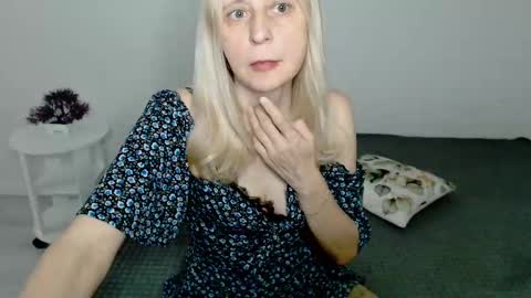 Milena online show from 11, 3, 2025