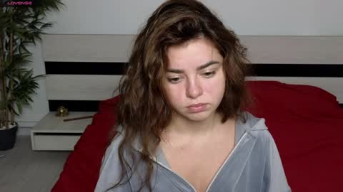 Mila online show from 6, 12, 2024