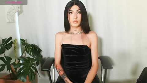 MILAN SANTANA online show from 8, 2, 2025