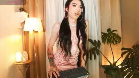 MILAN SANTANA online show from 19, 11, 2025