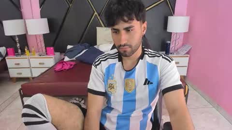 milanzaire online show from 23, 11, 2025