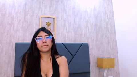 Mila Rose  online show from 21, 5, 2026