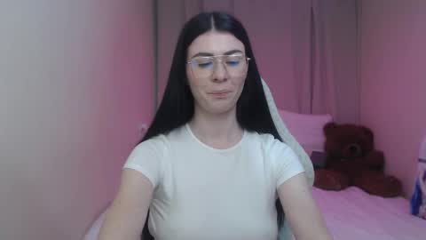 milasecretsss online show from 1, 5, 2026