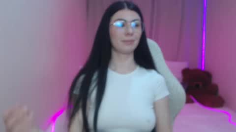 milasecretsss online show from 13, 5, 2026