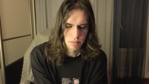 Snapshot of milaslovv chatting on 9, 2, 2026 Mila online show from 9, 2, 2026