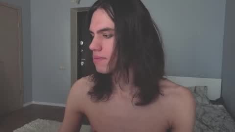 Snapshot of milaslovv chatting on 1, 3, 2026 Mila online show from 1, 3, 2026