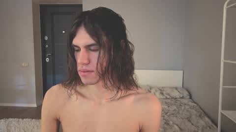 Snapshot of milaslovv chatting on 19, 3, 2026 Mila online show from 19, 3, 2026