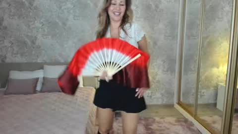 Snapshot of milaurban chatting on 11, 4, 2026 milaurban online show from 11, 4, 2026