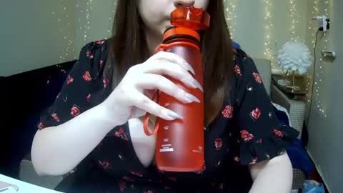 Snapshot of milaxcute chatting on 11, 6, 2026 Milaxcute online show from 11, 6, 2026