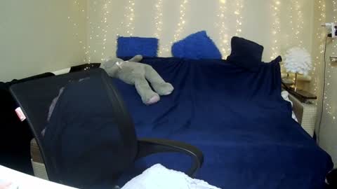 Snapshot of milaxcute chatting on 7, 7, 2026 Milaxcute online show from 7, 7, 2026