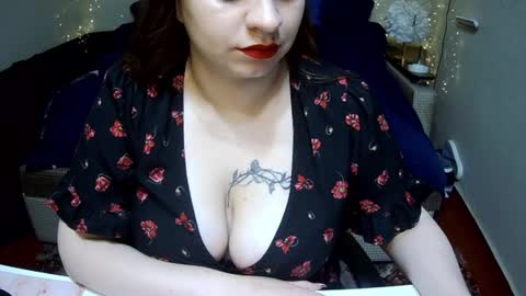 Snapshot of milaxcute chatting on 10, 7, 2026 Milaxcute online show from 10, 7, 2026