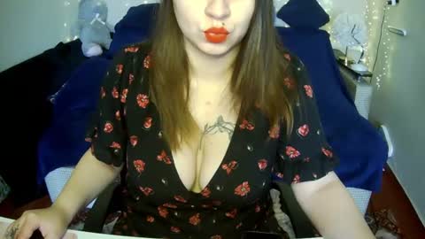 Snapshot of milaxcute chatting on 16, 7, 2026 Milaxcute online show from 16, 7, 2026