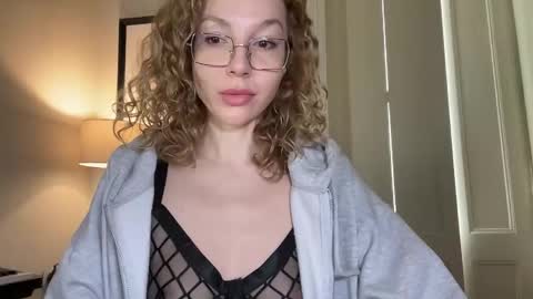 Mila online show from 6, 1, 2026