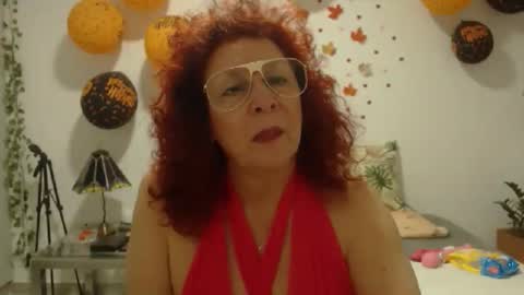 Snapshot of milchanell chatting on 27, 10, 2025 milchanell online show from 27, 10, 2025