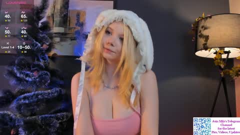 Snapshot of mildredbain chatting on 21, 12, 2024 Mila online show from 21, 12, 2024