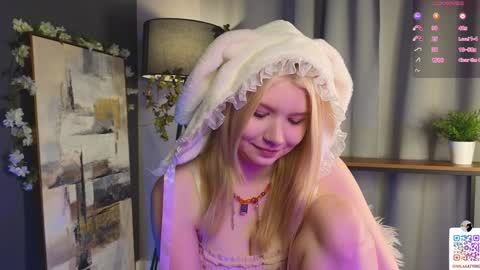 Snapshot of mildredbain chatting on 1, 2, 2025 Mila online show from 1, 2, 2025