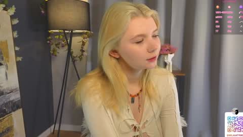 Snapshot of mildredbain chatting on 8, 2, 2025 Mila online show from 8, 2, 2025