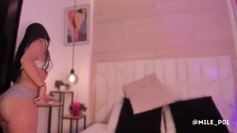 M I L E  online show from 14, 10, 2025